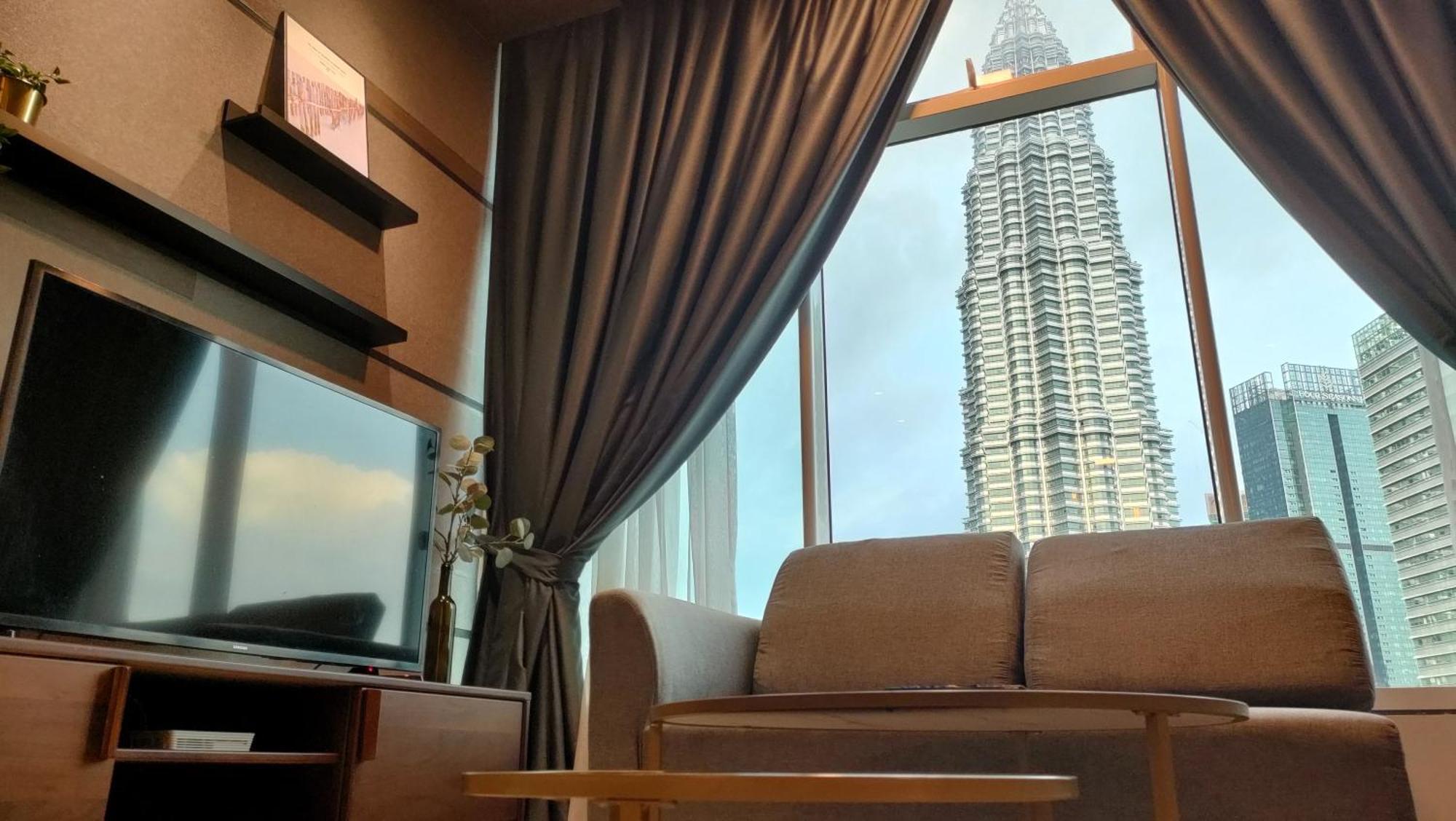 Sky Suites Klcc Homestay By Birdy Stay Куала-Лумпур Экстерьер фото